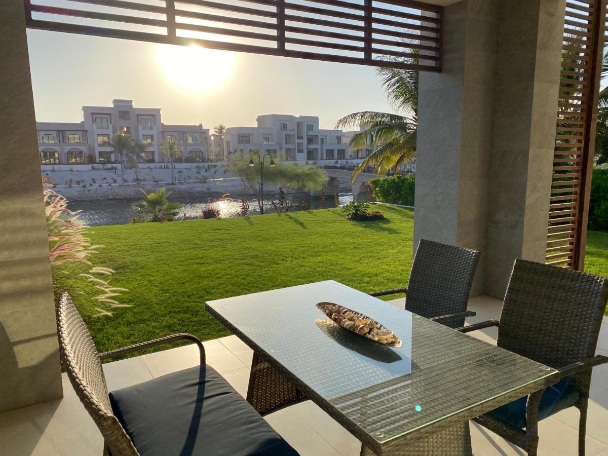 Sl19 Lovely 2-Bedroom Apartment With Gorgeous Garden And South Lagoons View Salalah Exterior foto